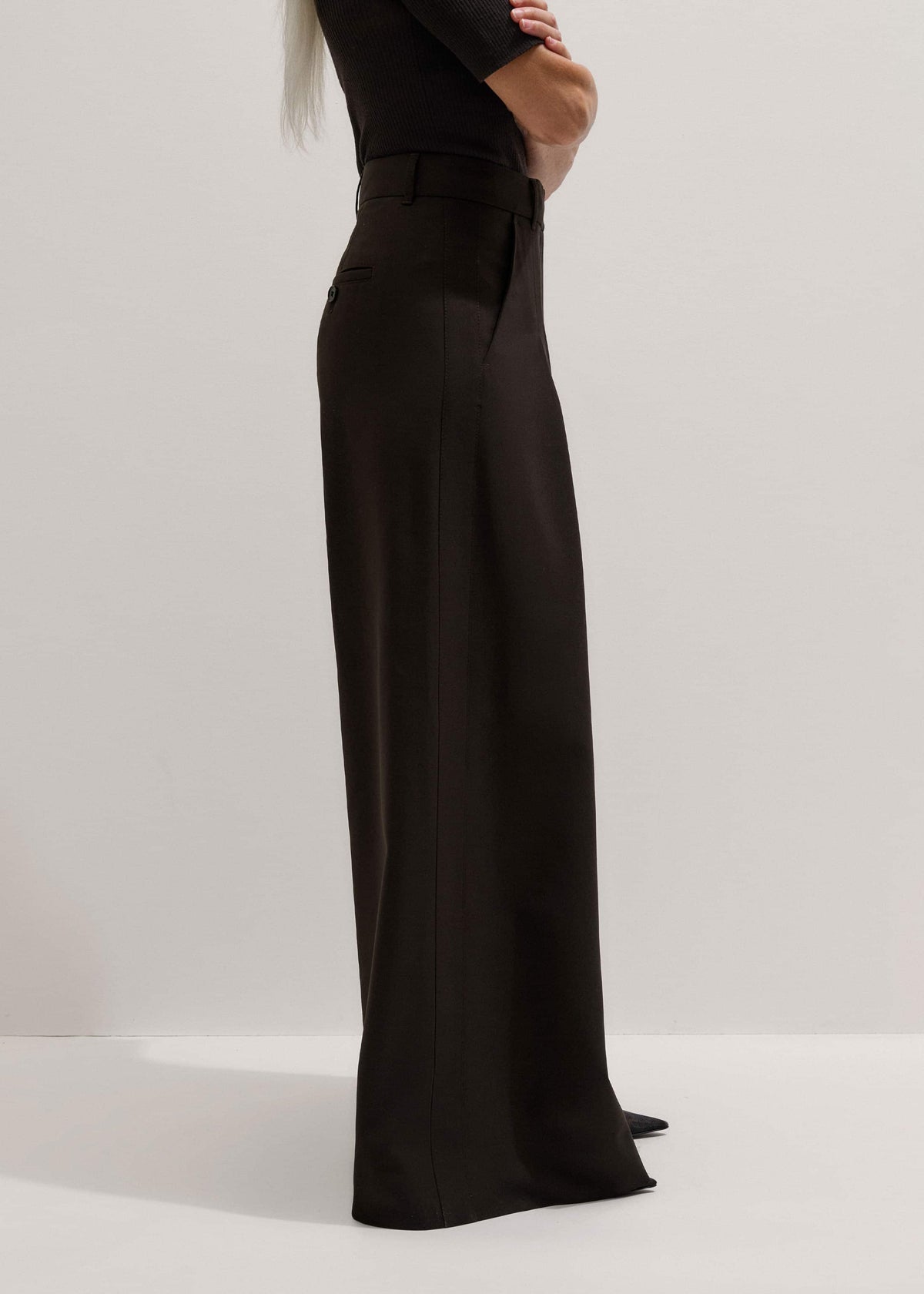 ME+EM Brown Wool Ultimate Pleat-Front Wide-Leg Pant