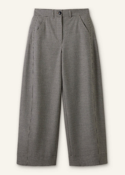 ME+EM Ivory Houndstooth Extreme Tapered Pant