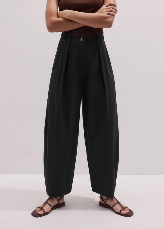 ME+EM Black Extreme Taper Pant