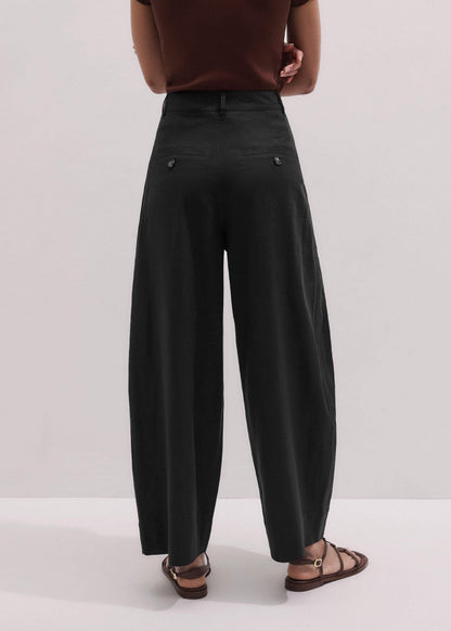 ME+EM Black Extreme Taper Pant