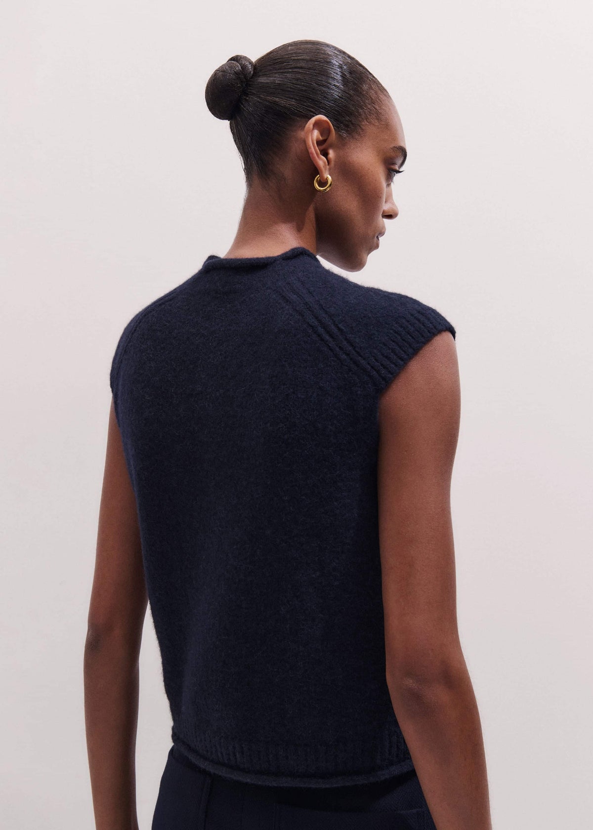 ME+EM Navy Roll Trim Straight Layering Sweater Vest
