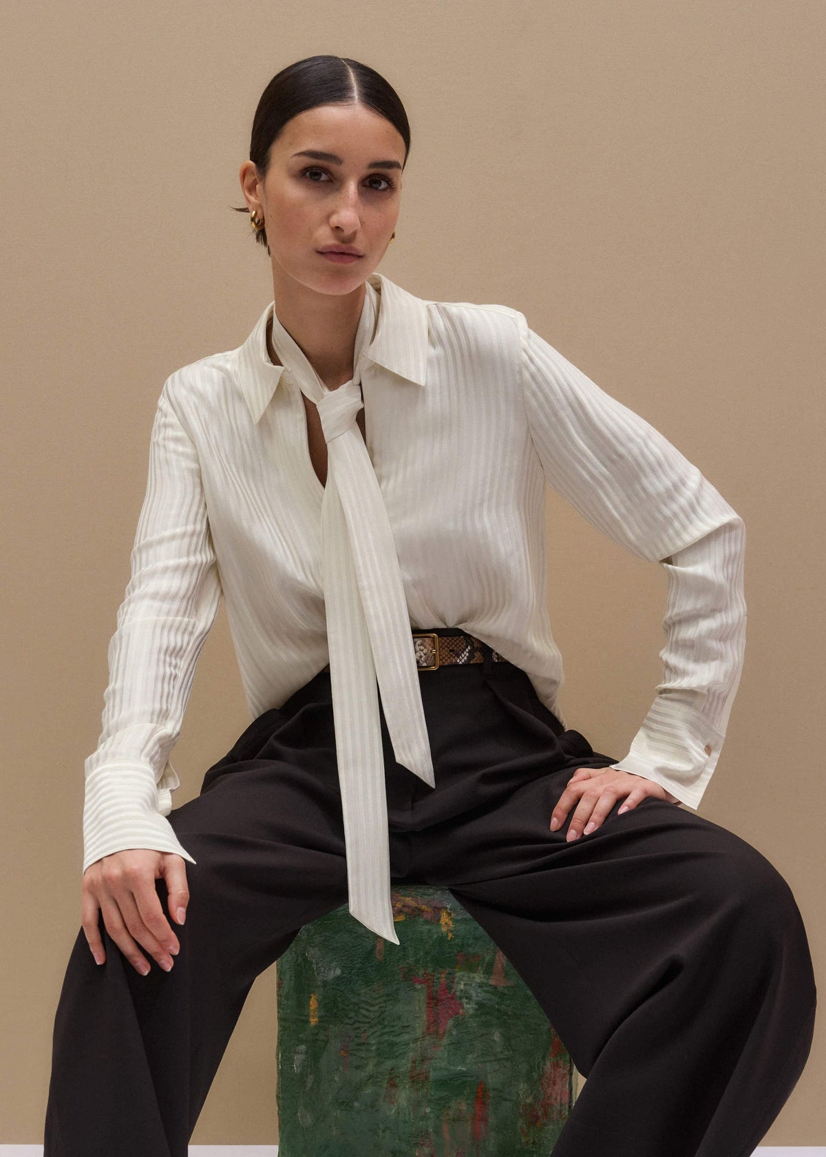 ME+EM Cream AM-PM Stripe Fluid Satin Shirt + Tie