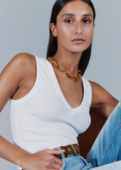 ME+EM White Ultimate V-Neck Vest