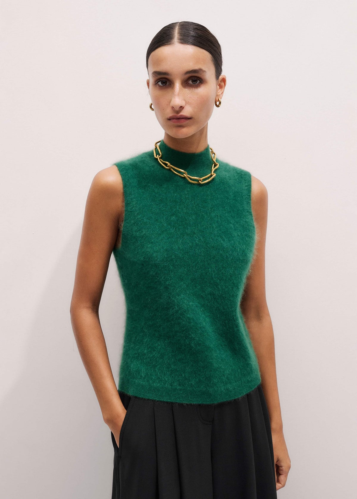 ME+EM Green Brushed Cashmere High Neck Slim Sweater Vest
